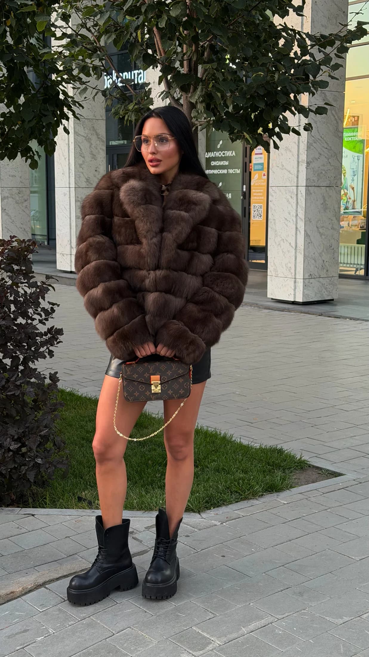 Шуба натуральный финский песец